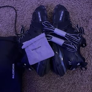Balenciaga track (led)